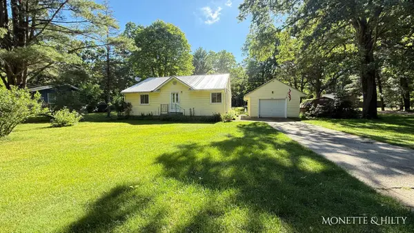 5966 Fowler Road, Twin Lake, MI 49457