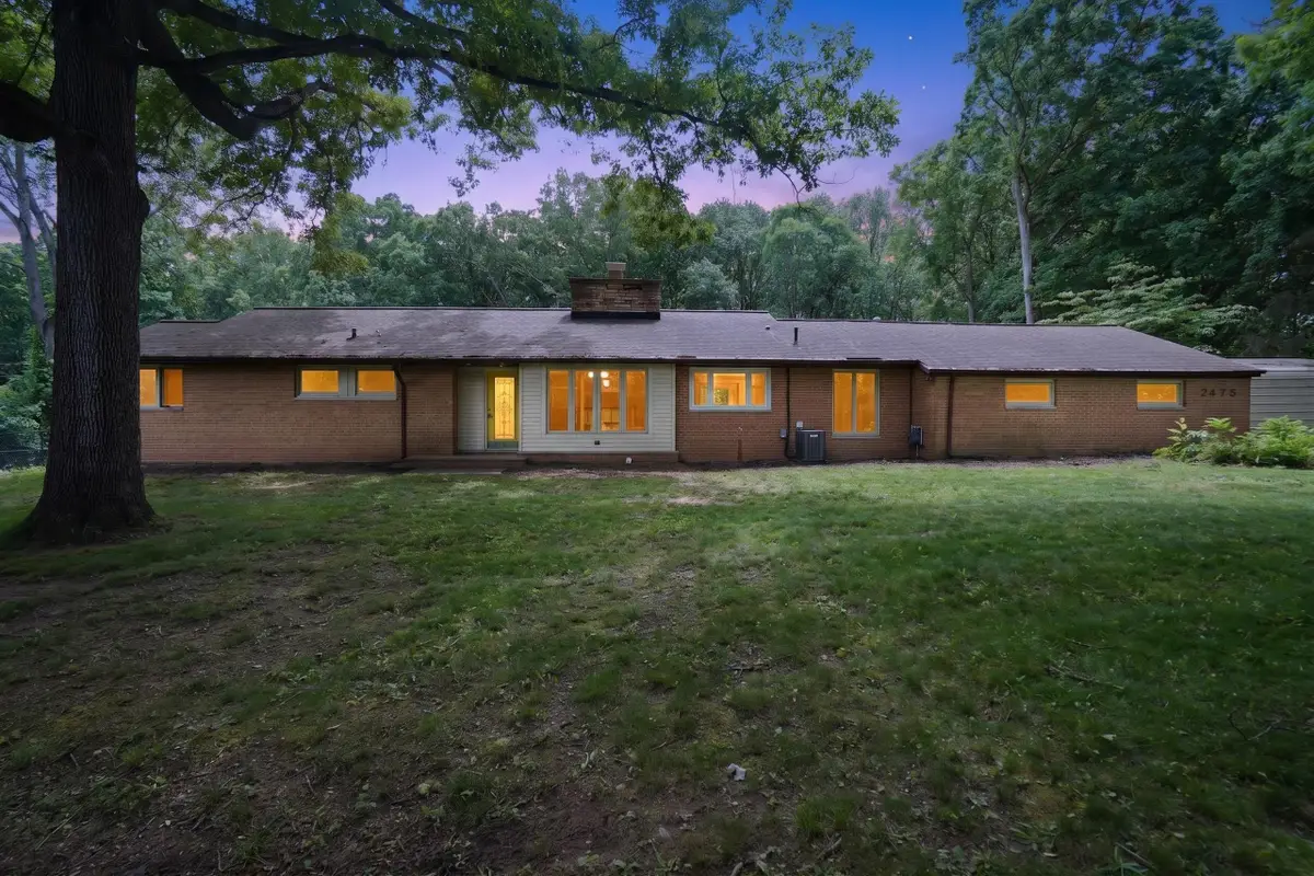 2475 Park Drive, Jackson, MI 49203 - #1