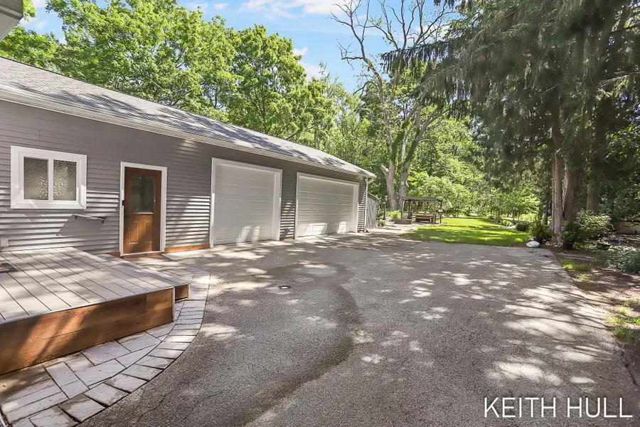 1328 Maplerow Avenue Nw, Grand Rapids, MI 49534 - #3
