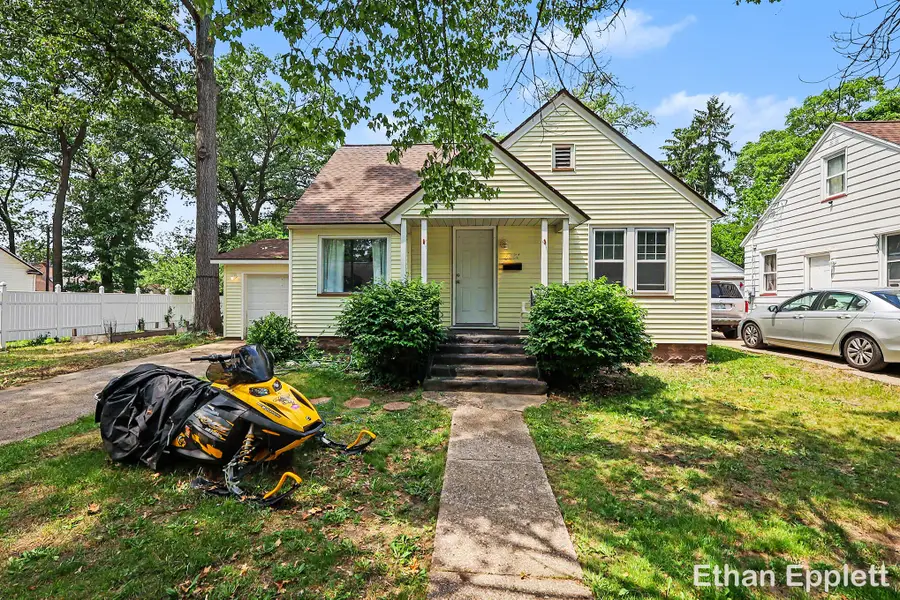 3321 Baker Street, Muskegon, MI 49444 - #2