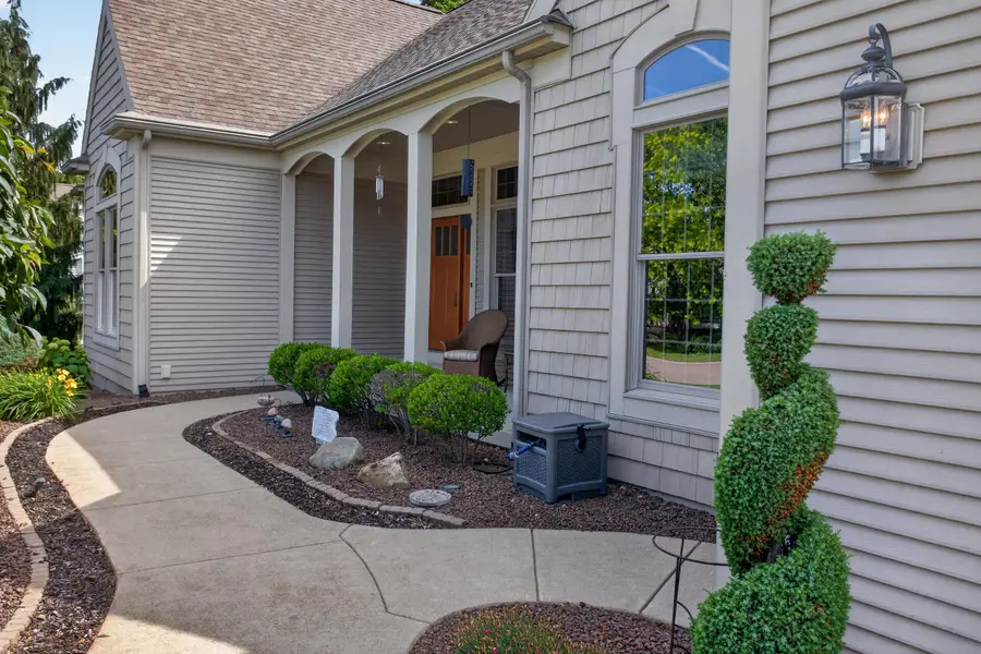 4215 Aspen Way, Jackson, MI 49201 - #3