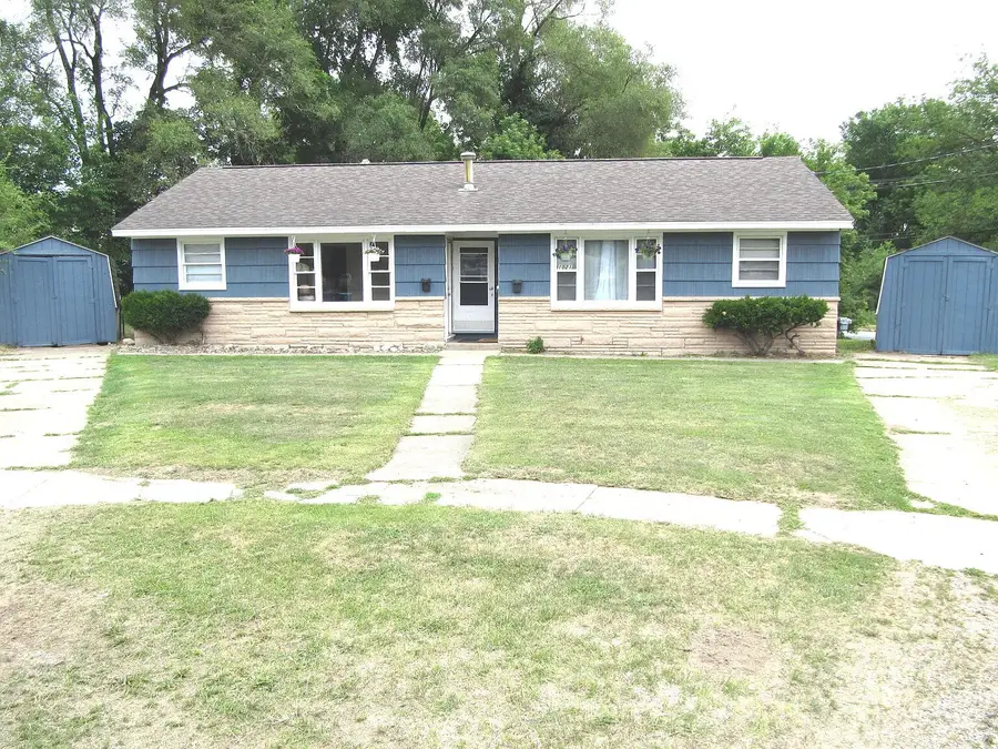 1021 Avondale Circle, Kalamazoo, MI 49048 - #3