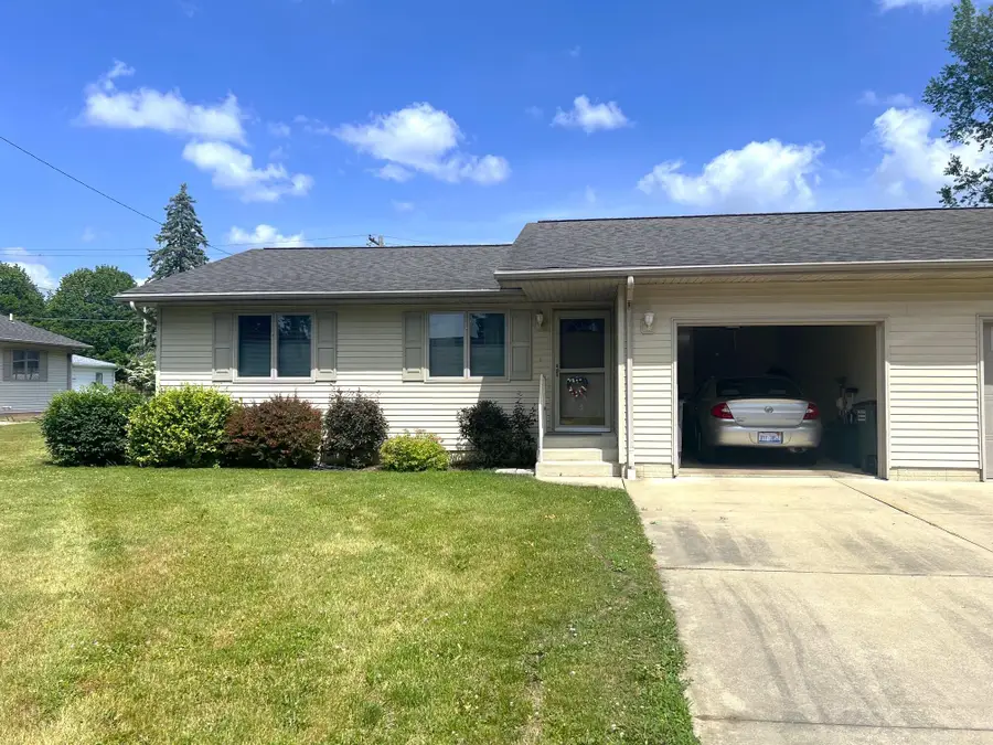 202-206 Farwell Avenue, Sturgis, MI 49091 - #2