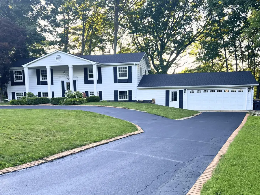 2946 Windsor Drive, Saint Joseph, MI 49085 - #3
