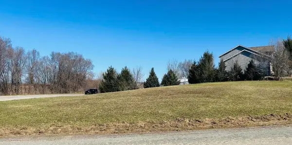 7999 Amber Jam Way #27, Berrien Springs, MI 49103
