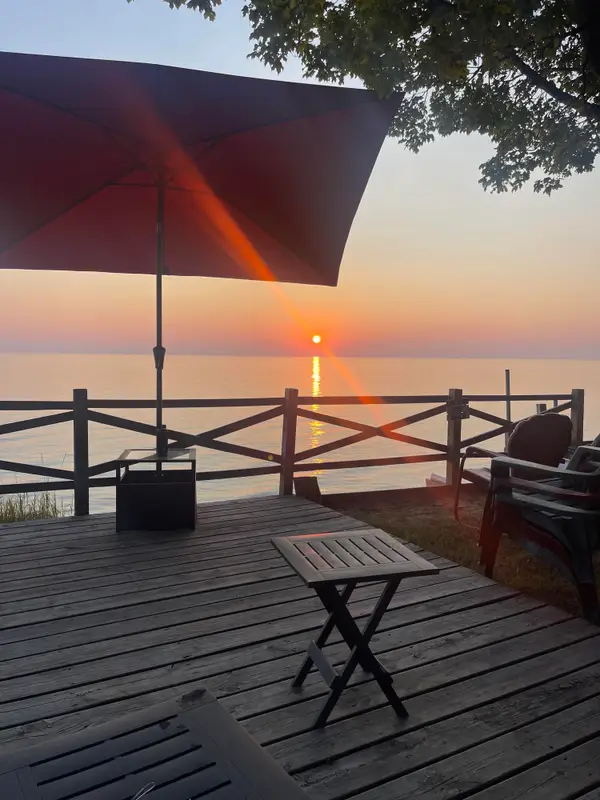 4955 Rosabelle Beach Avenue, Holland, MI 49424