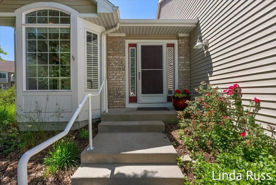 3912 Pemberton Drive Se #45, Grand Rapids, MI 49508 - #3