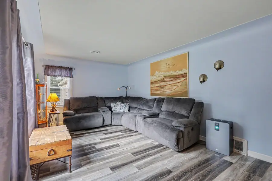 1363 S Quarterline Road, Muskegon, MI 49442 - #2