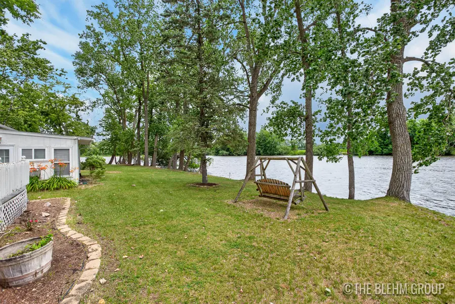 15121 Roberts Shore Drive, Constantine, MI 49042 - #2