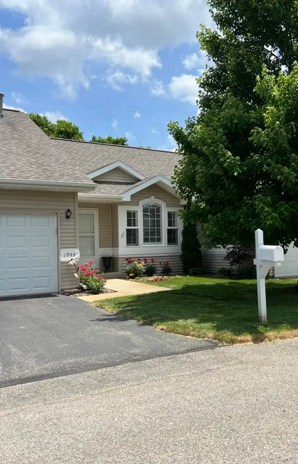1944 Quail Cove Drive, Kalamazoo, MI 49009