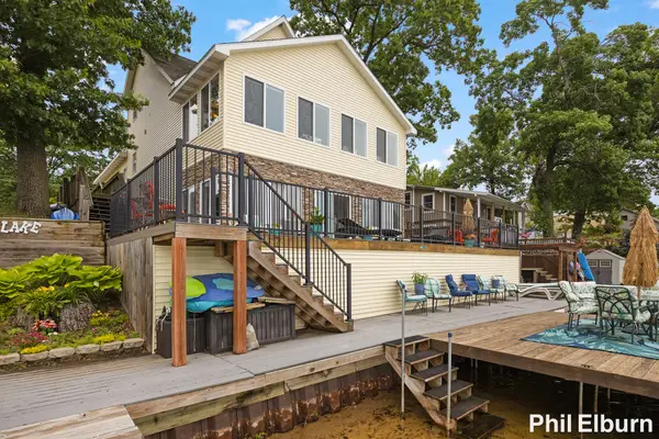 3611 Holiday Drive, Greenville, MI 48838
