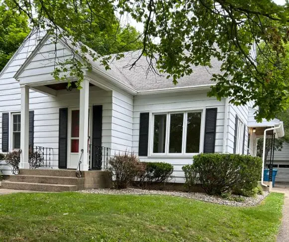 614 Fairview Avenue, Kalamazoo, MI 49008