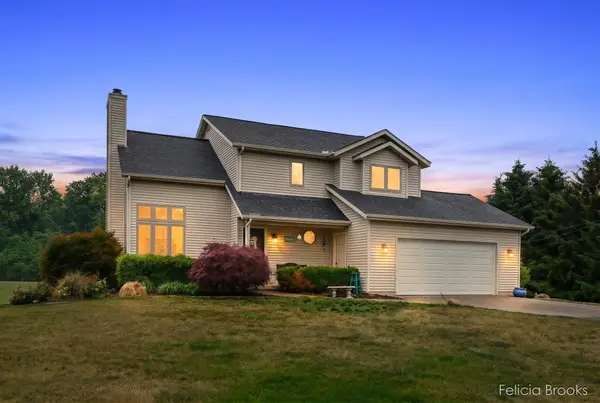 3123 140th Avenue, Dorr, MI 49323