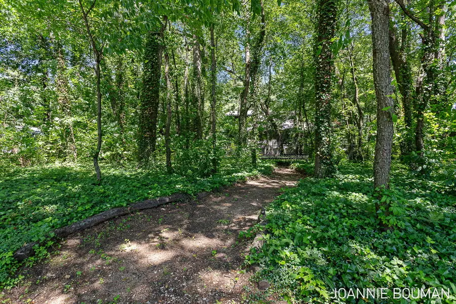 792 Pine Bay Avenue, Holland, MI 49424 - #2