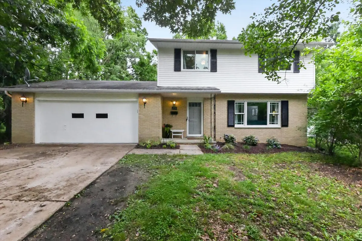 2731 Valley Drive, Ann Arbor, MI 48103 - #1