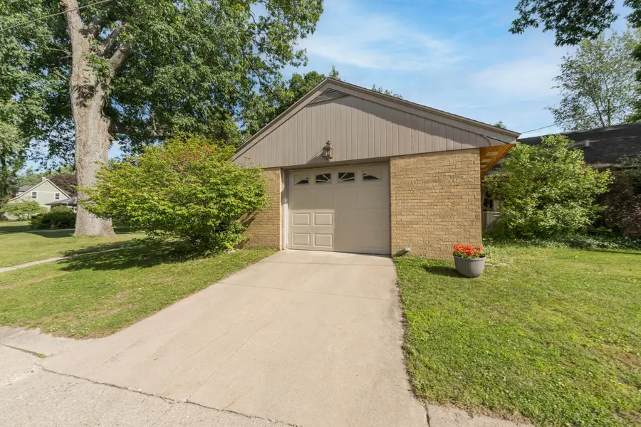 888 W Walnut Street, Hastings, MI 49058 - #3