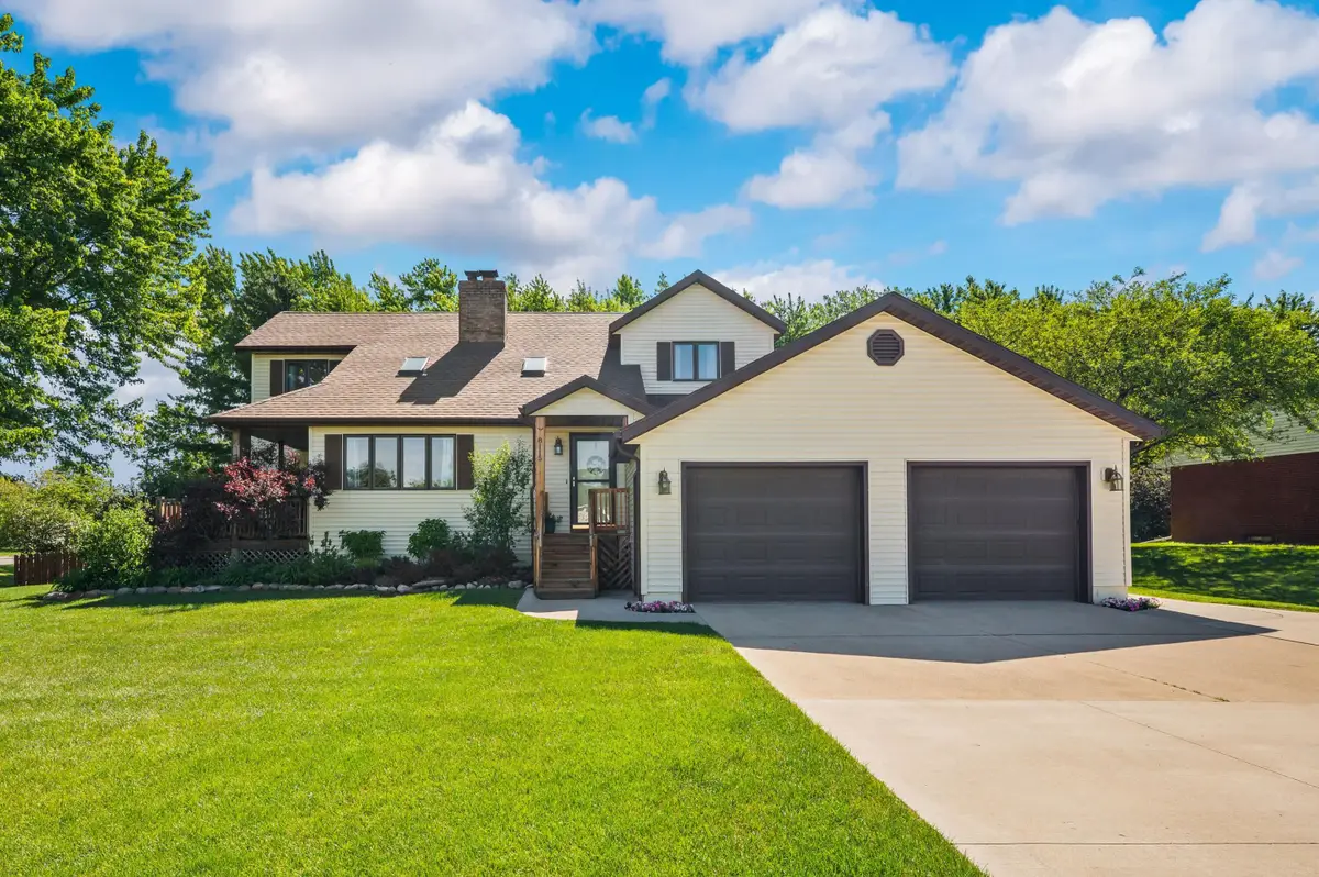 8115 Date Road, Bridgman, MI 49106 - #1