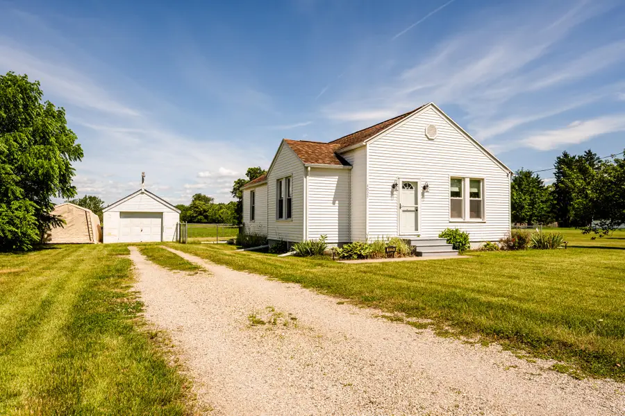 4025 River Road, Sodus, MI 49126 - #3