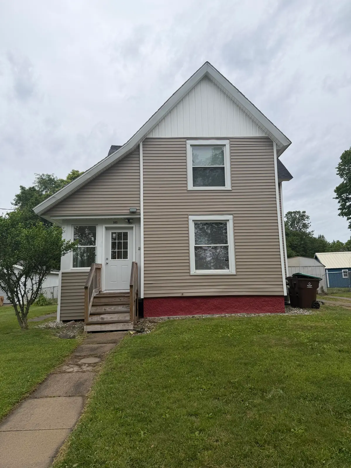 905 Burr Oak Street, Albion, MI 49224 - #1