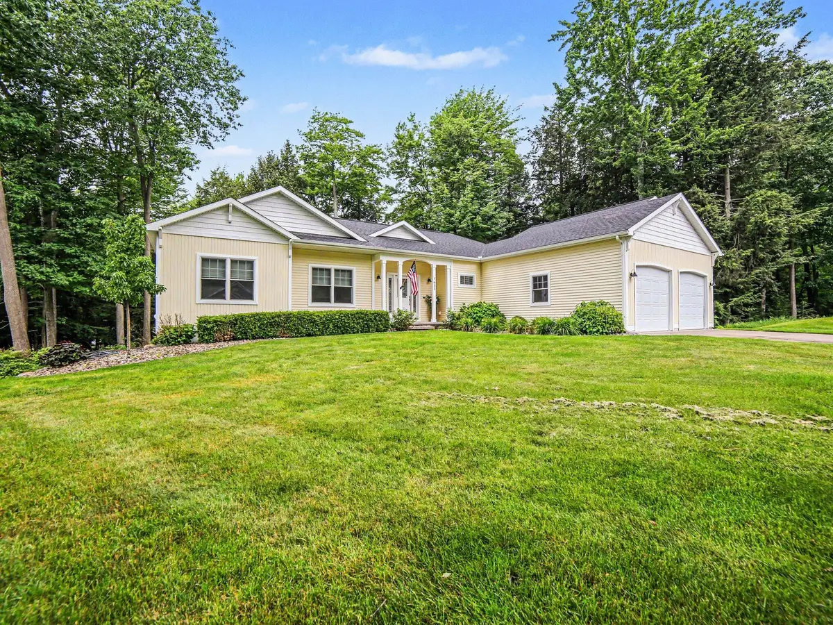 1655 Glenwood Road, Ludington, MI 49431 - #1