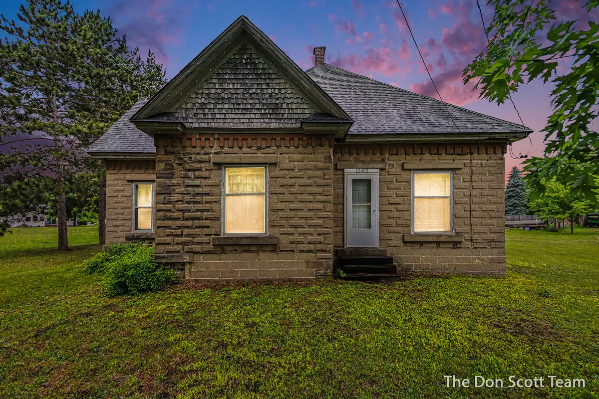 12402 Crockery Creek Drive, Ravenna, MI 49451 - #1