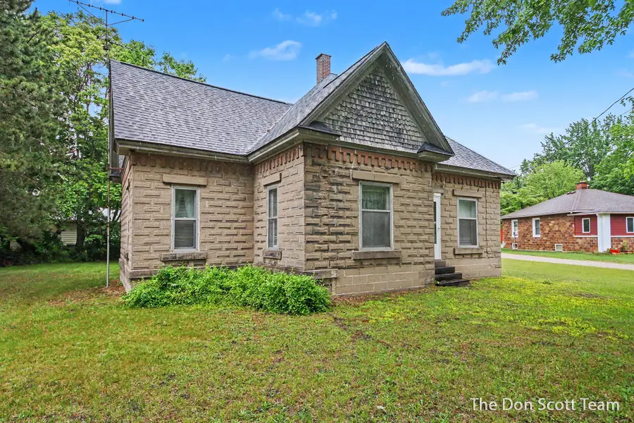 12402 Crockery Creek Drive, Ravenna, MI 49451 - #2