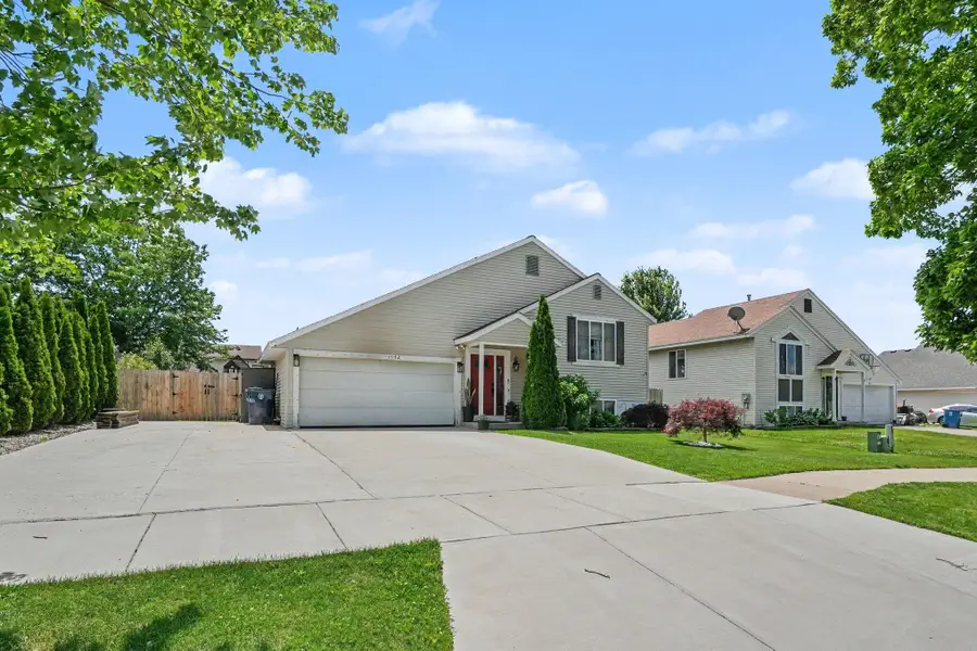 1152 E 12th Street, Holland, MI 49423 - #3
