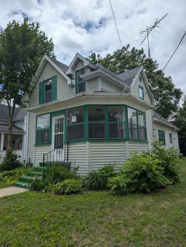 1608 Second Street, Jackson, MI 49203