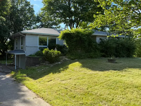 16734 Rynearson Road, Buchanan, MI 49107