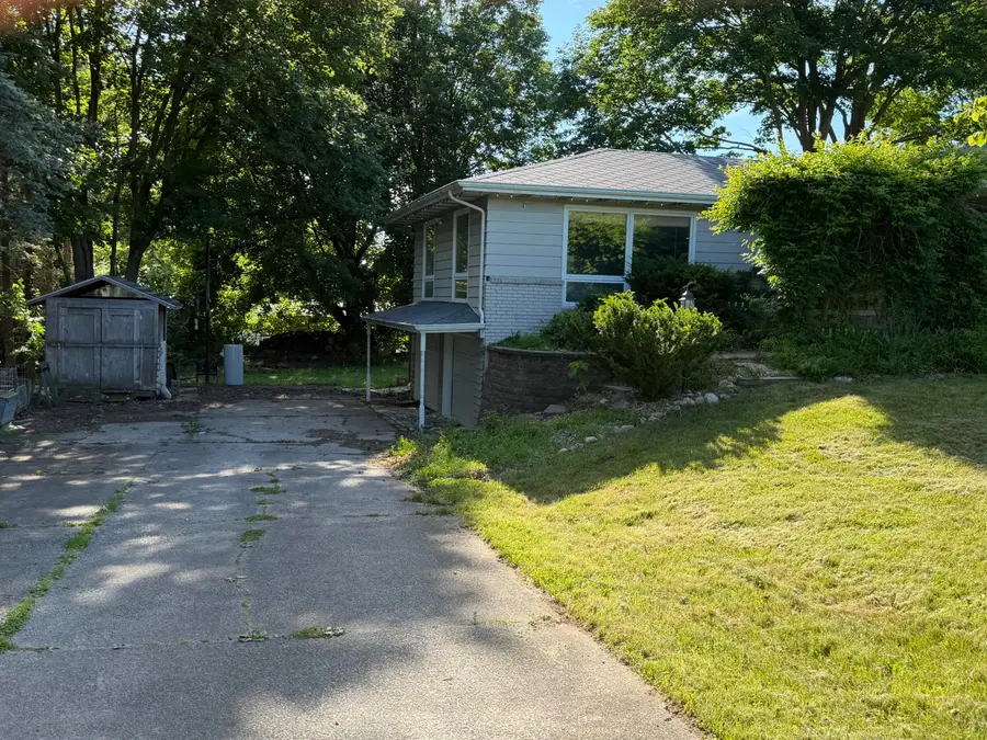 16734 Rynearson Road, Buchanan, MI 49107 - #2