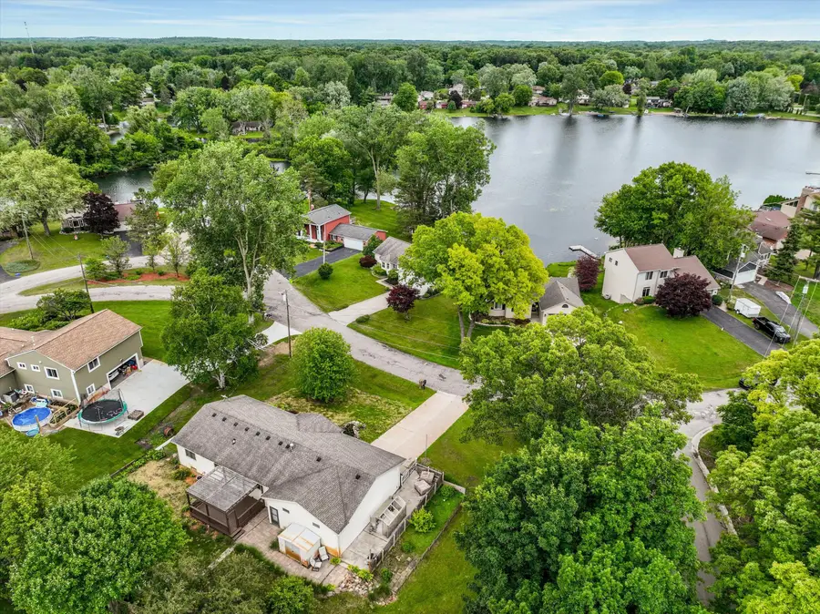 3941 Loch Drive, Highland, MI 48357 - #3