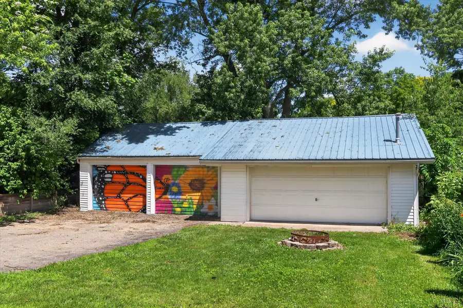 325 W South Street, Hastings, MI 49058 - #3