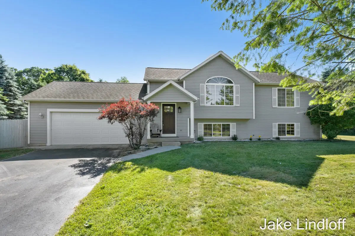 11324 Lindy Drive Ne, Rockford, MI 49341 - #1