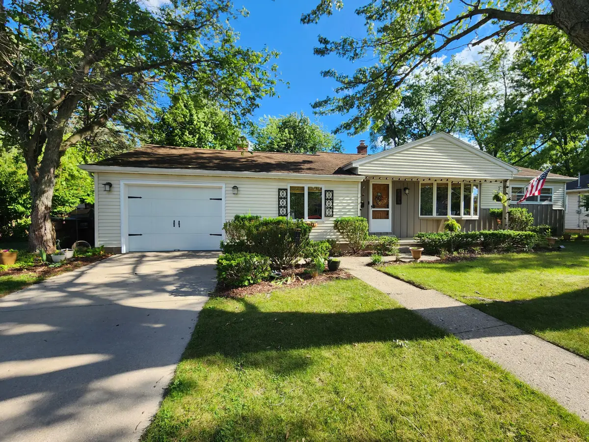 704 Center Drive, Tecumseh, MI 49286 - #1