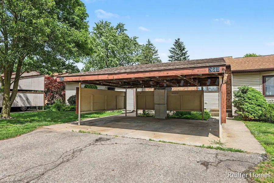 2638 Chatham Woods Drive Se, Grand Rapids, MI 49546 - #2