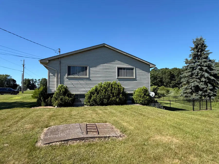 9154 Old Highway 99, Montague, MI 49437 - #3