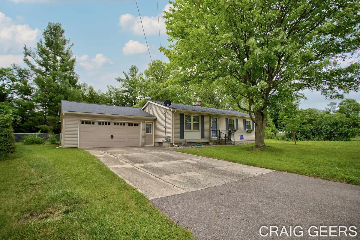 2864 Mustang Court Ne, Grand Rapids, MI 49525 - #1