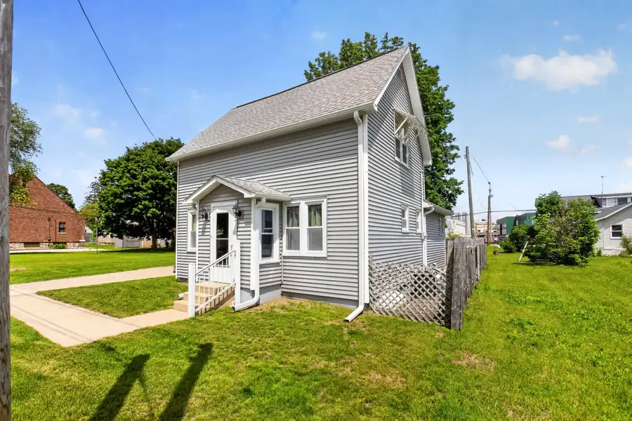 124 E Bittner Avenue, Reed City, MI 49677 - #2