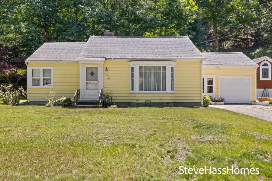 186 Grand Avenue, Grand Haven, MI 49417 - #3