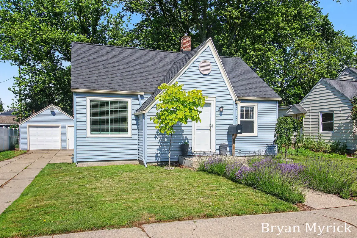 762 Central Avenue, Holland, MI 49423 - #1