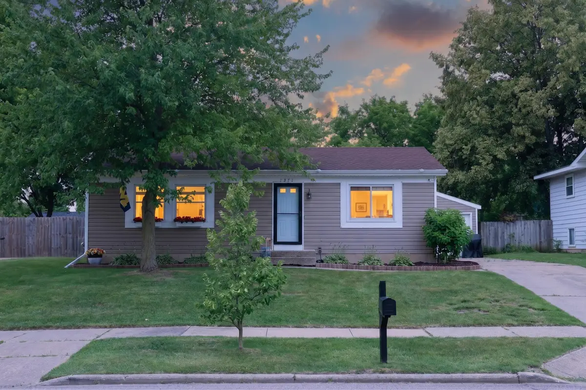 1371 Beckwith Avenue Ne, Grand Rapids, MI 49505 - #1