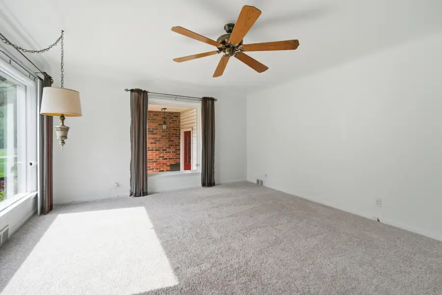 14009 Arnold Street, Redford, MI 48239 - #3