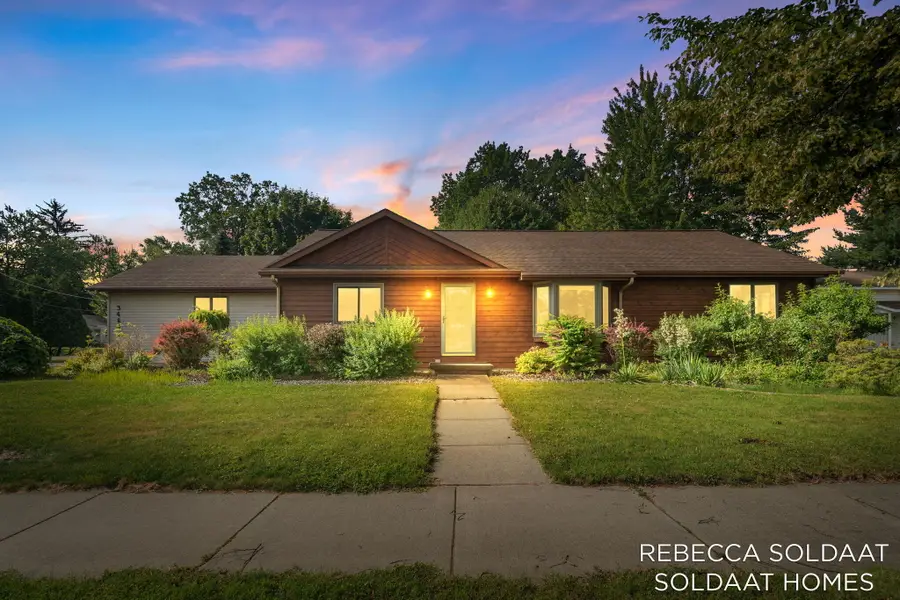 3464 Leonard Street Nw, Grand Rapids, MI 49534 - #2