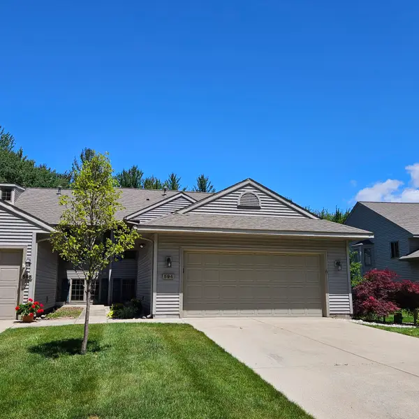 594 Tournament Circle #49, Muskegon, MI 49444