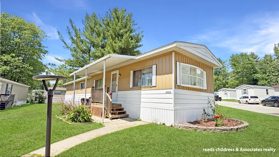 4443 Cedar Wood Street Ne, Rockford, MI 49341 - #2