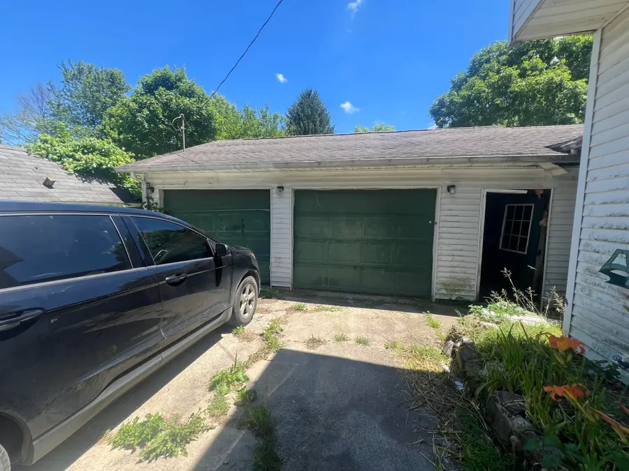 10191 Moscow Road, Jonesville, MI 49250 - #2