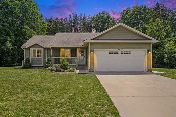 6671 Minard Drive, Muskegon, MI 49442