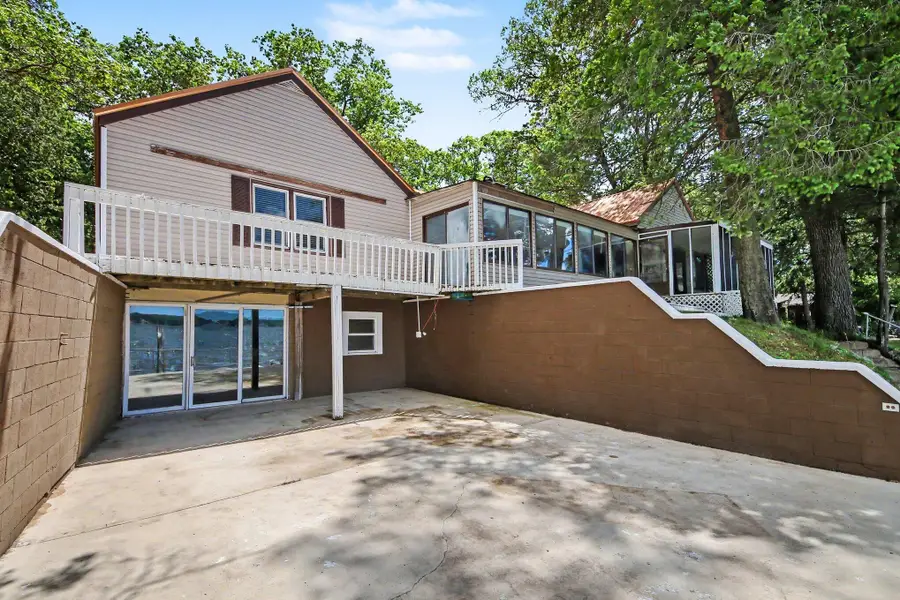 9351 S Catalpa Avenue, Newaygo, MI 49337 - #3