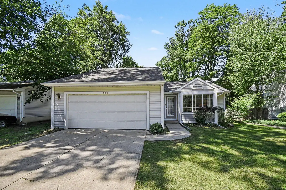 859 Summer Creek Court Se, Grand Rapids, MI 49508 - #1