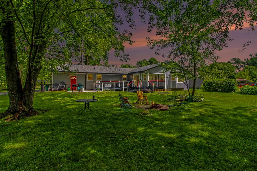 41141 Savage Road, Belleville, MI 48111 - #3